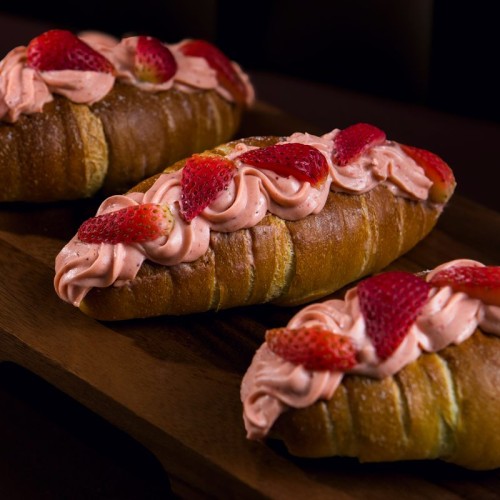Strawberry Shio Pan