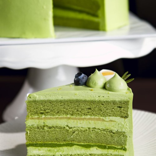 Matcha Yuzu Cake Slice