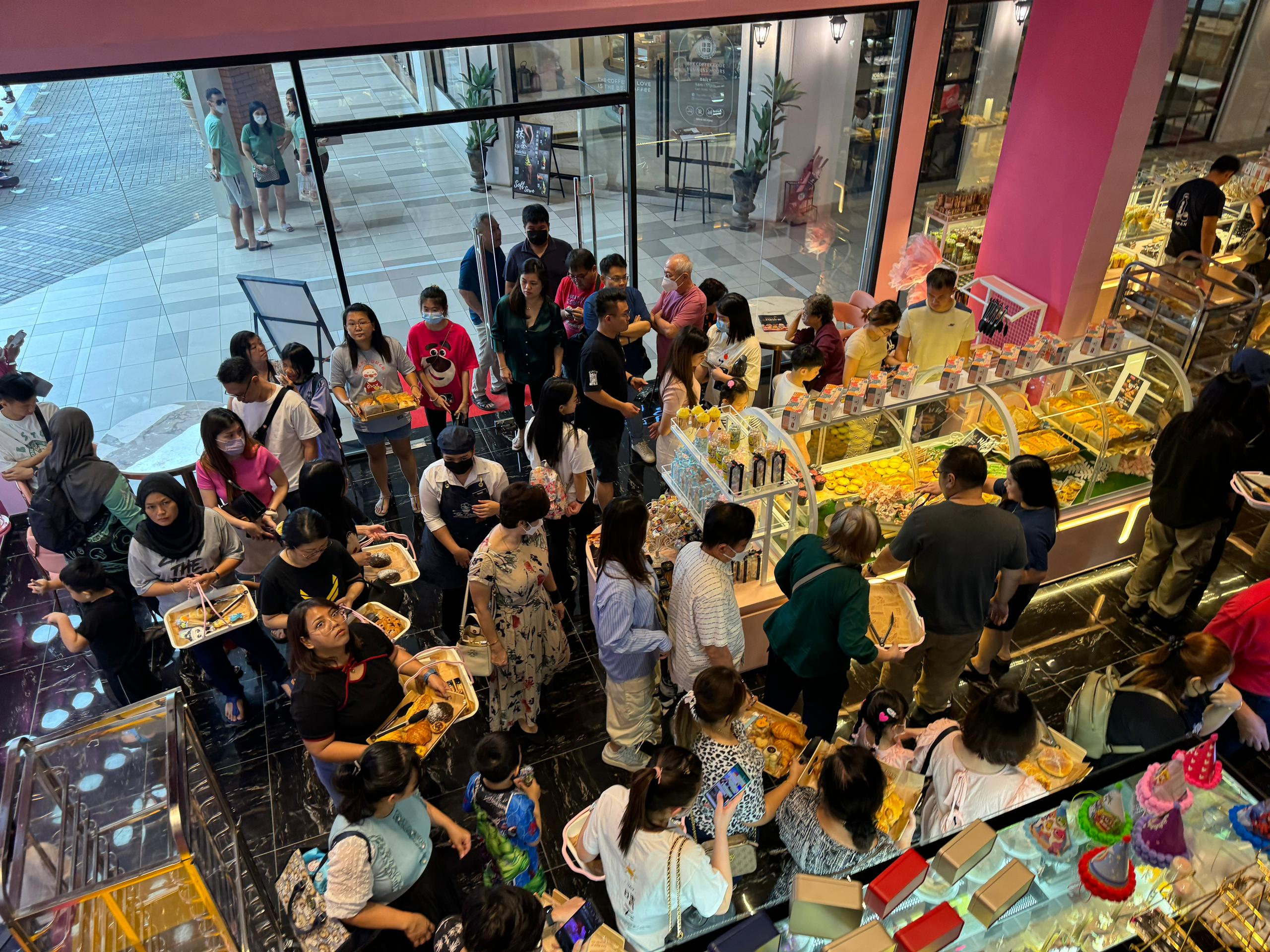 Taka Patisserie Soft Opening @ Miri Times Square 5
